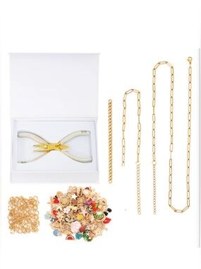 FABULOVE Charm Jewelry Kit